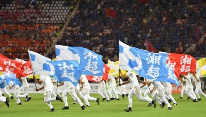 “中国之声”聚焦：湘超为什么这么火？