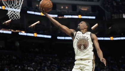 虎扑NBA-✍直播吧特约驻美记者雅荻专栏 | 勇士全队对附加赛已经做好准备