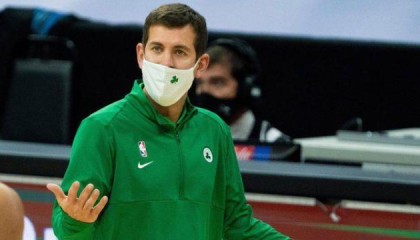 虎扑社区-塔图姆低迷绿军连负东部弱旅 争冠？保季后赛吧！